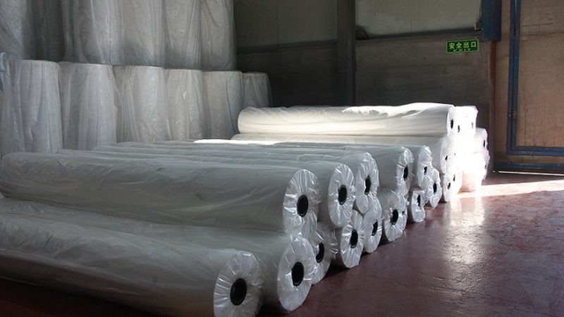 防水卷材与防水涂料：两种材料的区别与对比