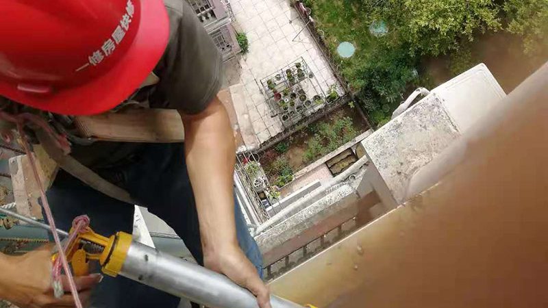 基层处理成本揭秘：防水卷材基层价格影响因素分析